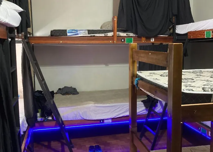 Dormitory Room Mixed