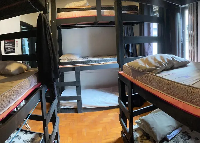 Dormitory Room Mixed
